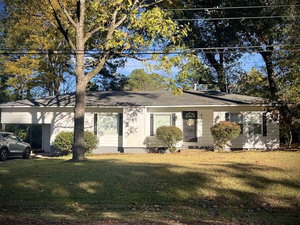 814 Slemons N , Monticello, AR 71655