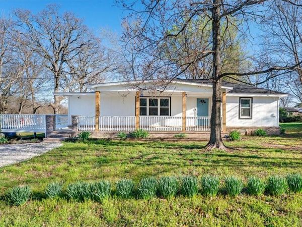134 Mcculloch Street , Pea Ridge, AR 72751