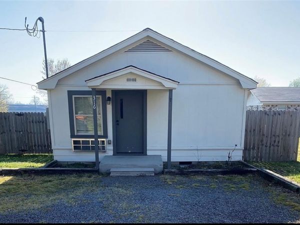 316 Tulsa Avenue , Russellville, AR 72801