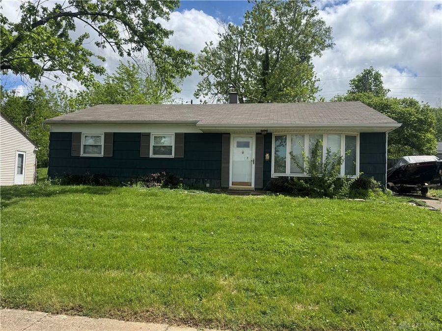1212 Beech Street, Fairborn, OH 45324 Photo 1