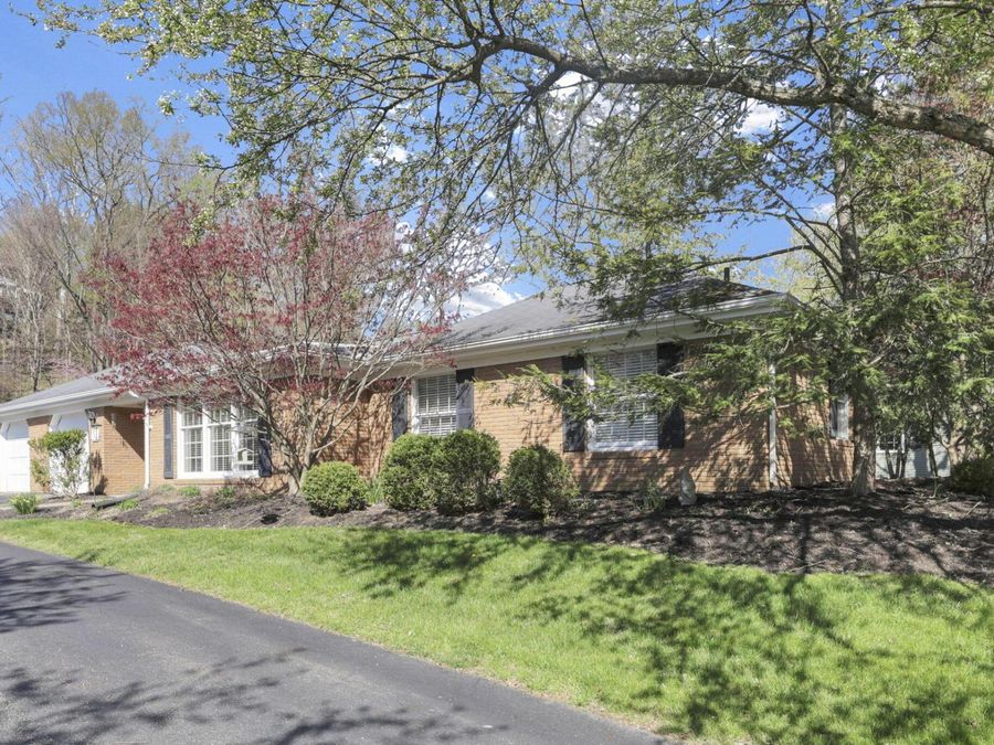524 W Broadway , Granville, OH 43023 Photo 1