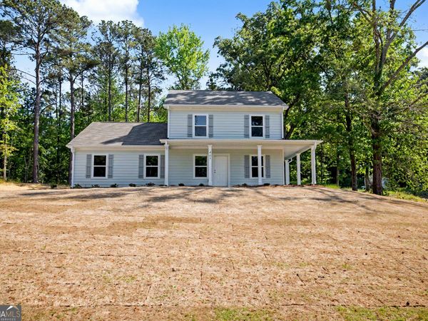 407 Barnetts Bridge Road, Jackson, GA 30233