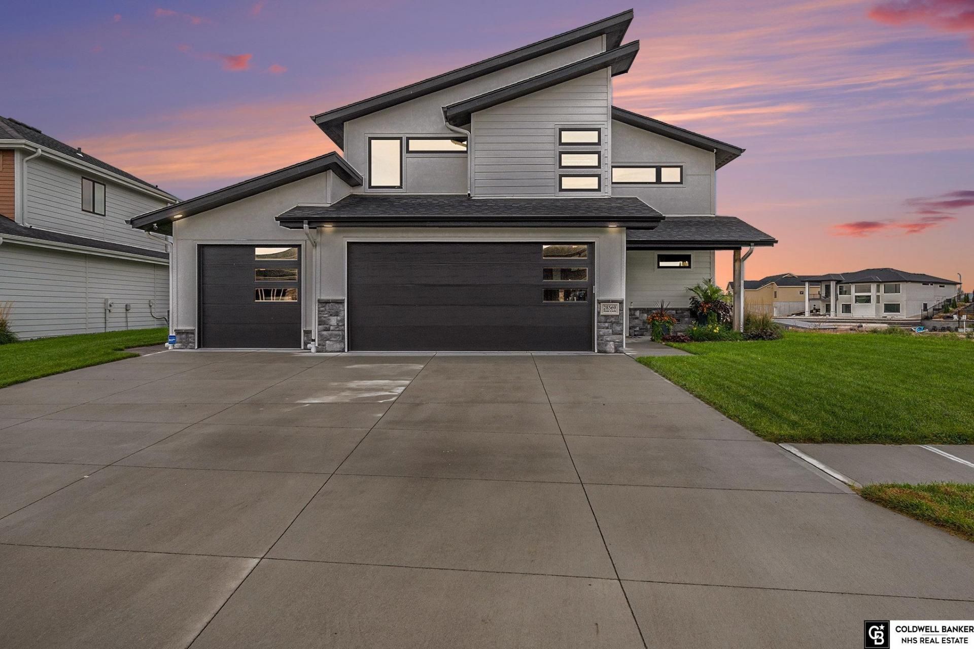 28569 Jessie Circle , Valley, NE 68064