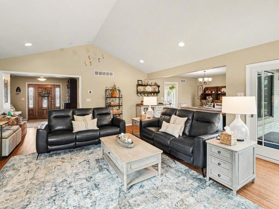 300 Sagewood Court, Monroe, OH 45050 Photo 5