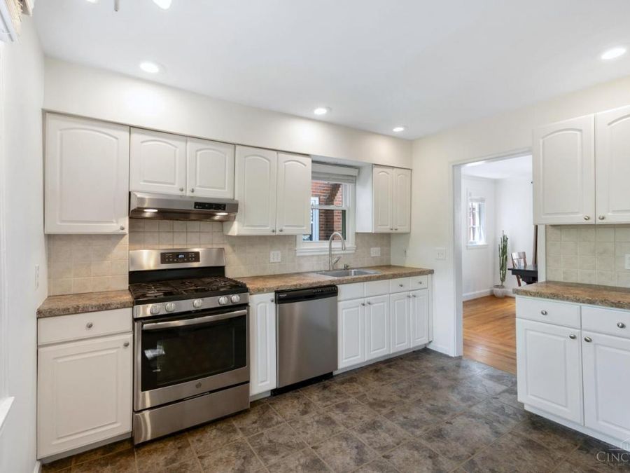 3443 Oakview Place, Cincinnati, OH 45209 Photo 16