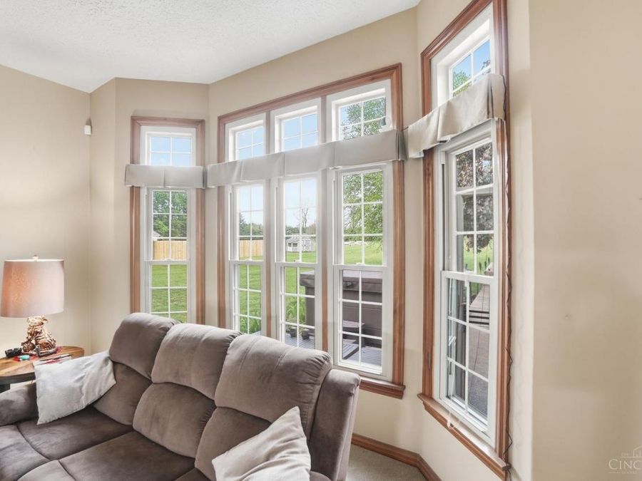 295 Leslie Drive, Washington Township, OH 45177 Photo 13