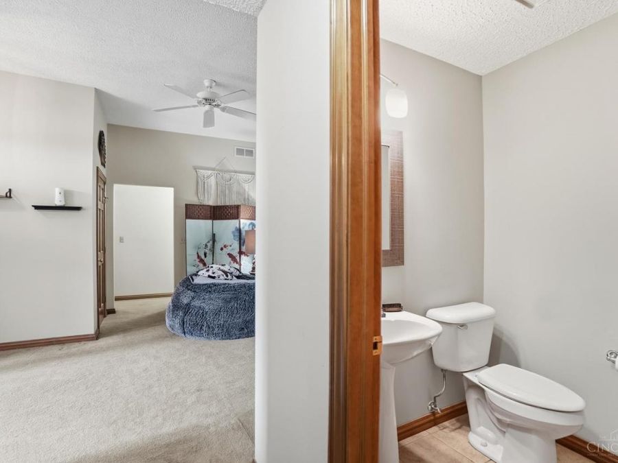 295 Leslie Drive, Washington Township, OH 45177 Photo 27