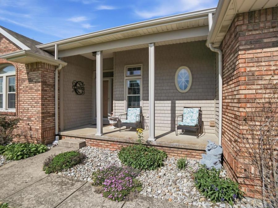 295 Leslie Drive, Washington Township, OH 45177 Photo 4