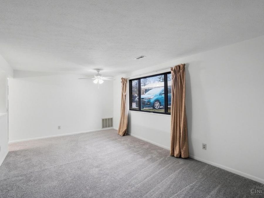 3594 Homelawn Avenue, Unit 14, Cheviot, OH 45211 Photo 8