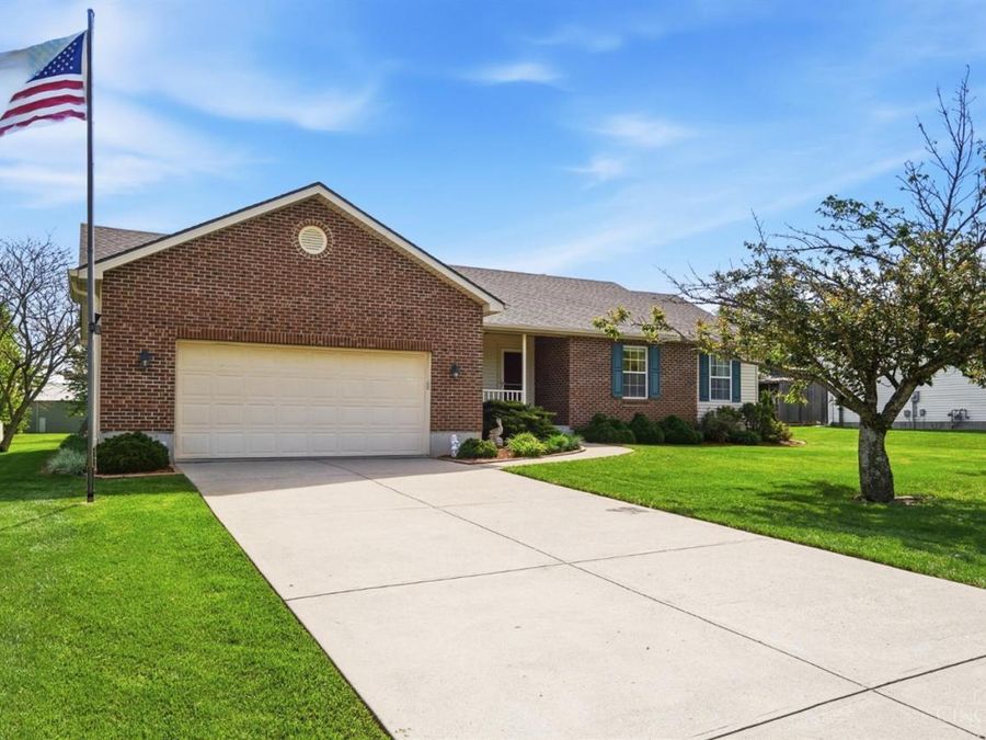7981 Tara Drive, West Chester, OH 45069 Photo 2