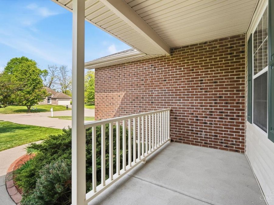 7981 Tara Drive, West Chester, OH 45069 Photo 6