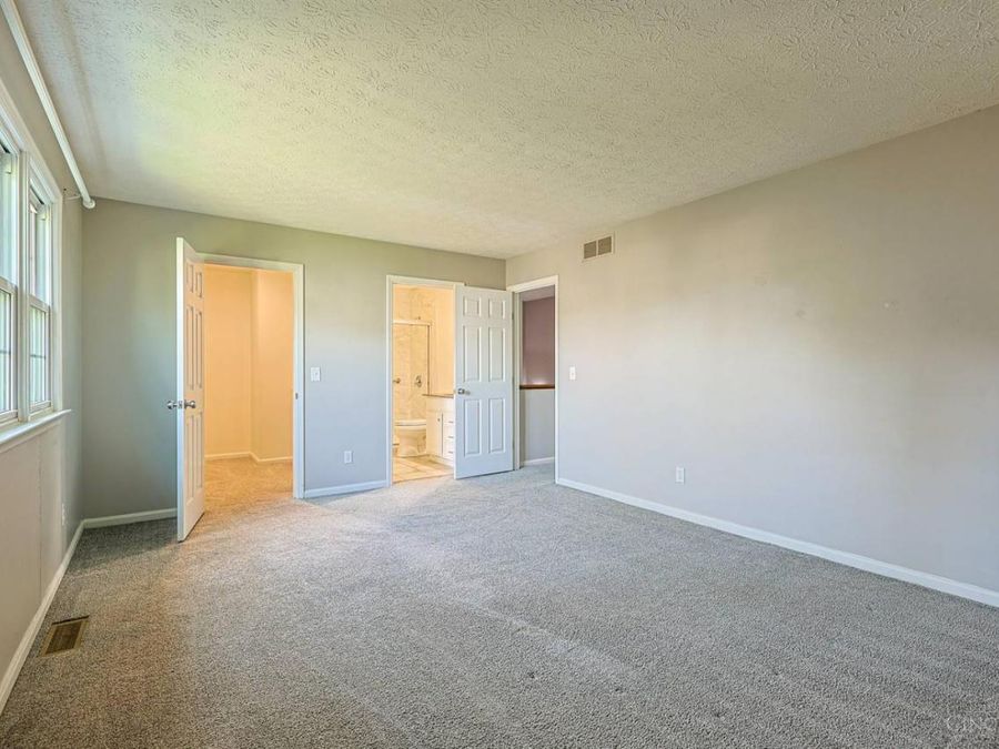 401 Shakerdale Road, Montgomery, OH 45242 Photo 19