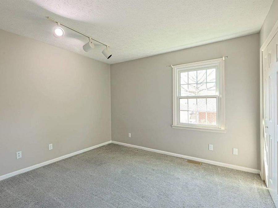 401 Shakerdale Road, Montgomery, OH 45242 Photo 26