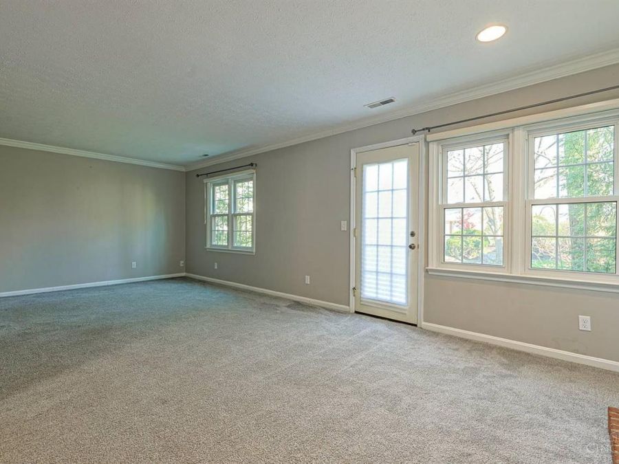 401 Shakerdale Road, Montgomery, OH 45242 Photo 9