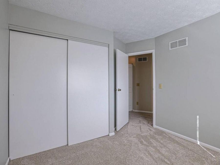 18 Oakwood Court, Springdale, OH 45246 Photo 34
