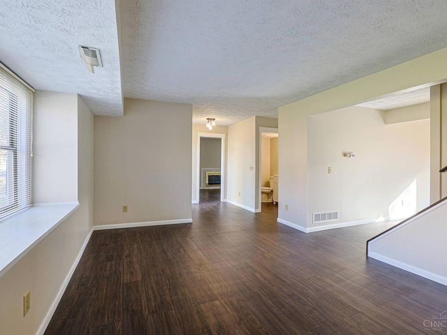 18 Oakwood Court, Springdale, OH 45246 Photo 8
