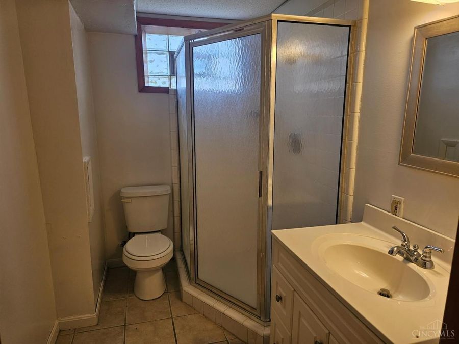 818 Woodyhill Drive, Cincinnati, OH 45238 Photo 37