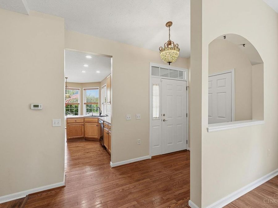 6183 Pondside Drive, Hamilton Township, OH 45039 Photo 14