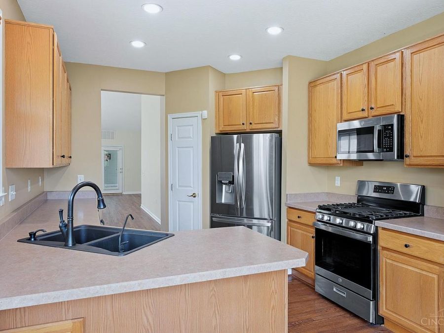 6183 Pondside Drive, Hamilton Township, OH 45039 Photo 27