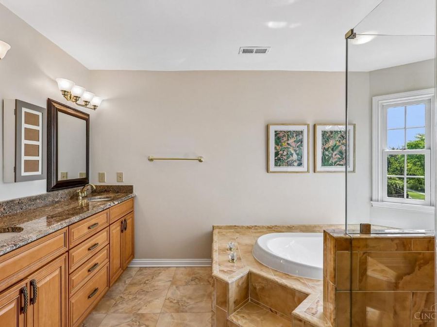 7331 Charter Cup Lane, West Chester, OH 45069 Photo 81