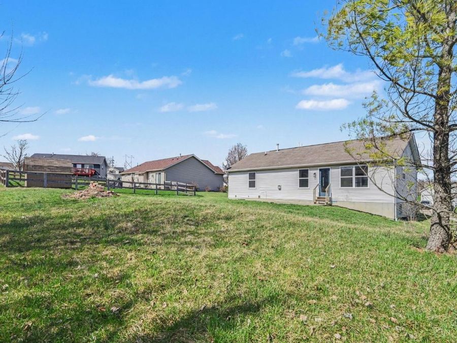155 Keswick Drive, Monroe, OH 45050 Photo 26