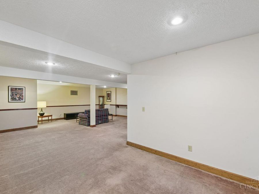 9321 Hunters Creek Drive, Unit 501, Blue Ash, OH 45242 Photo 49