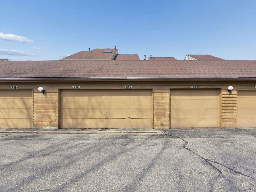 9321 Hunters Creek Drive, Unit 501, Blue Ash, OH 45242 Photo 57