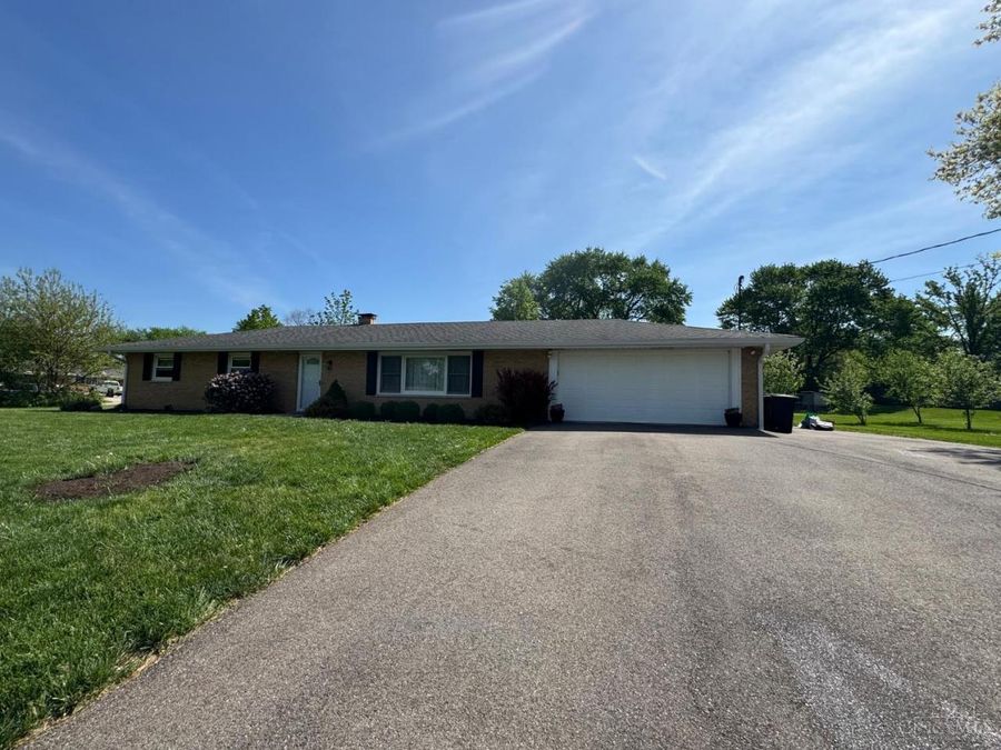 3800 Sterling Drive, Franklin Township, OH 45005 Photo 3