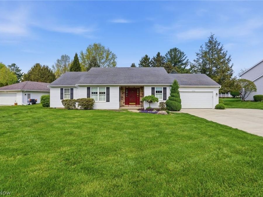 5802 Cambridge Circle , Sandusky, OH 44870 Photo 1
