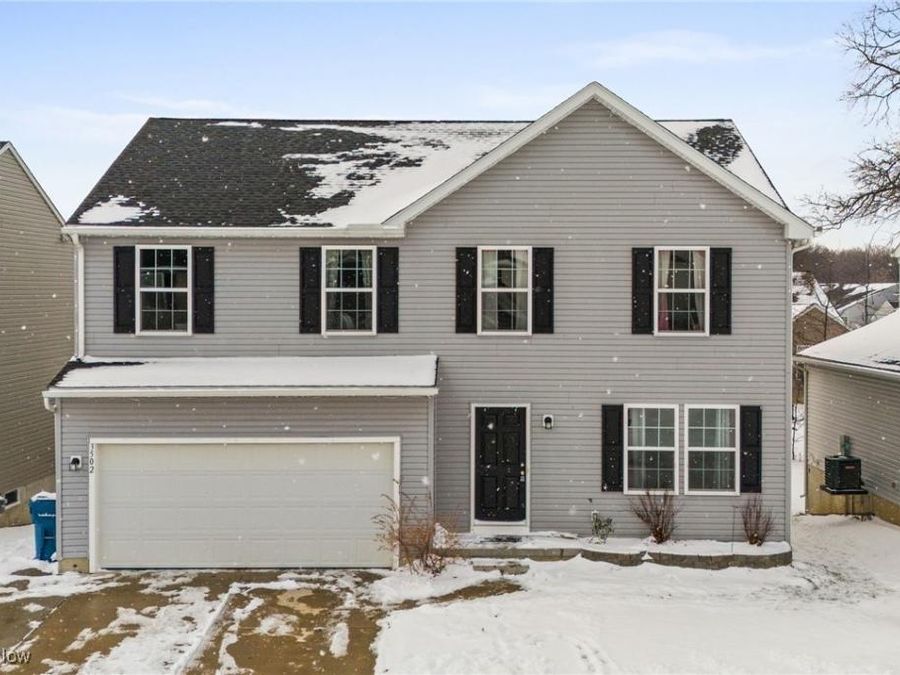 3502 Magnolia Drive , Lorain, OH 44053 Photo 1
