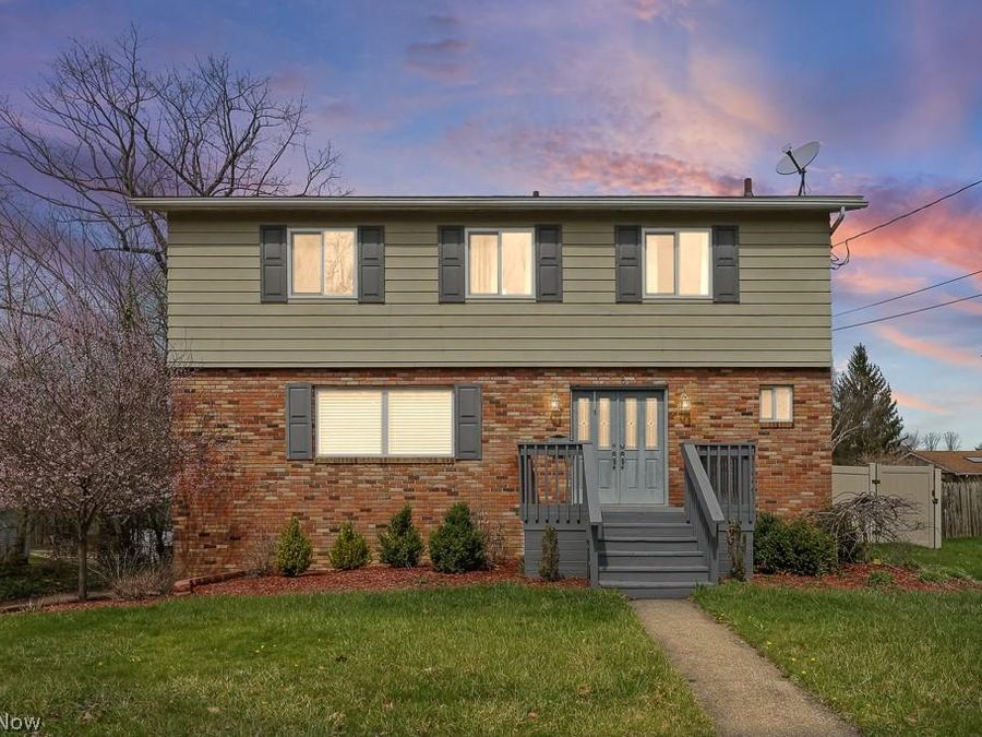 1181 Winhurst Drive , Akron, OH 44313 Photo 1