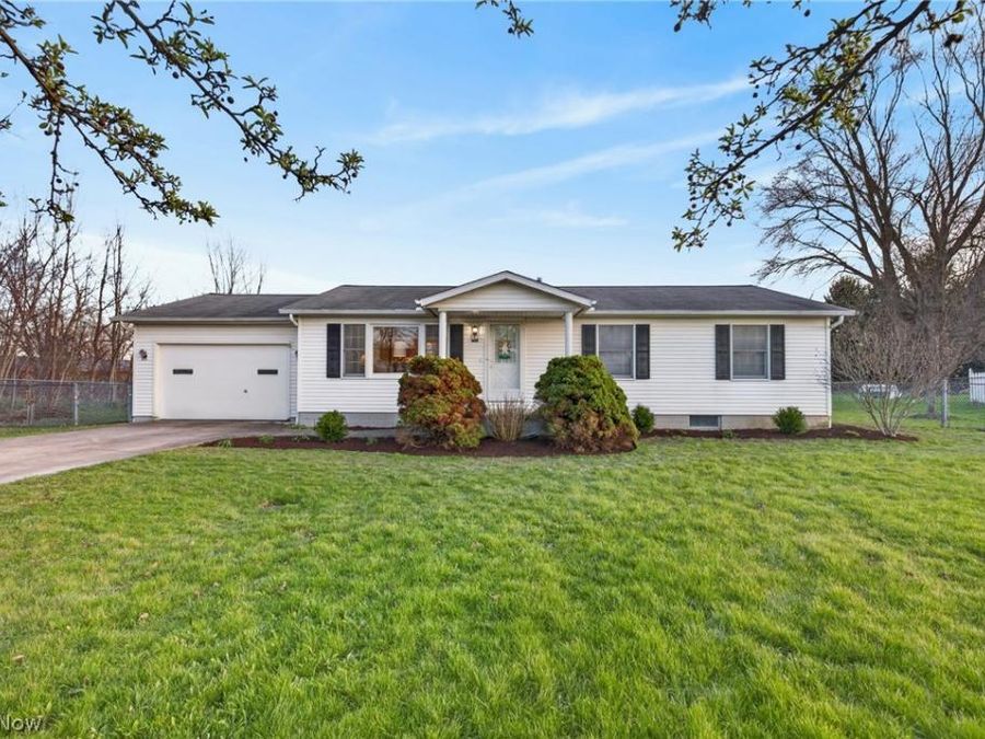 16801 Kinsman Road , Middlefield, OH 44062 Photo 1