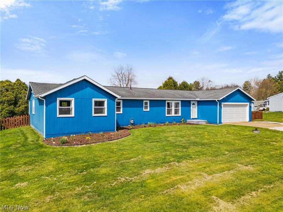 5511 Bonham Avenue NW, Canal Fulton, OH 44614 Photo 1