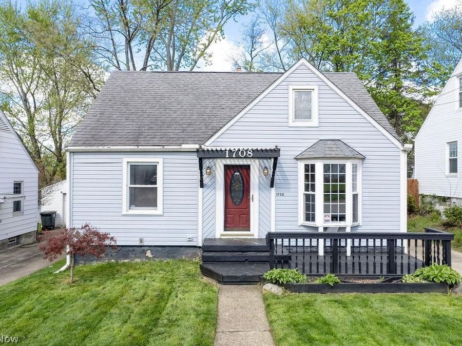 1708 Highview Avenue , Akron, OH 44301 Photo 1