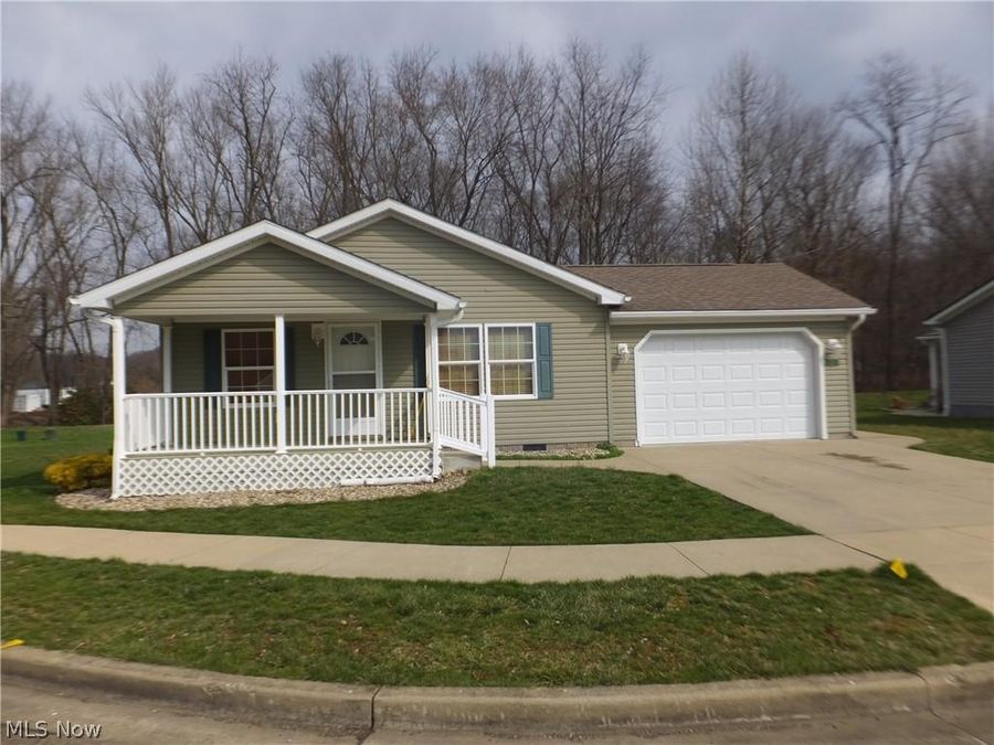 330 Gemini Drive , Dover, OH 44622 Photo 1