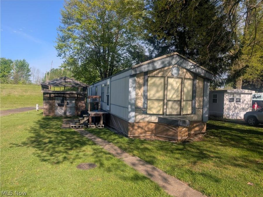 460 1st Street , Brewster, OH 44613 Photo 1