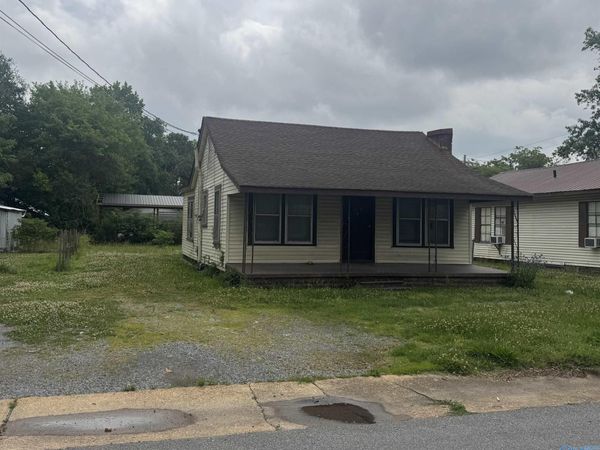 203 Andrew Street, Albertville, AL 35950
