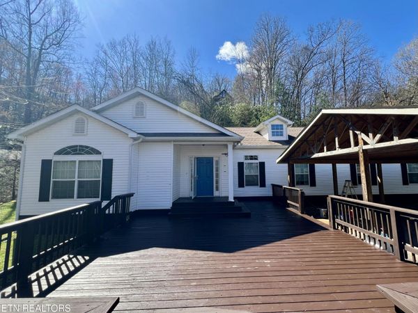337 Costner Rd , Cosby, TN 37722