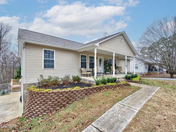 1479 Green Acres Drive , Newport, TN 37821