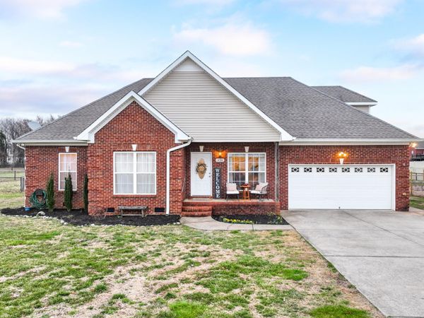 1498 Lindsey Ln , Chapel Hill, TN 37034