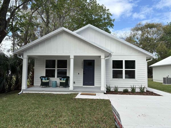 2855 N Seventh St, St Augustine, FL 32084
