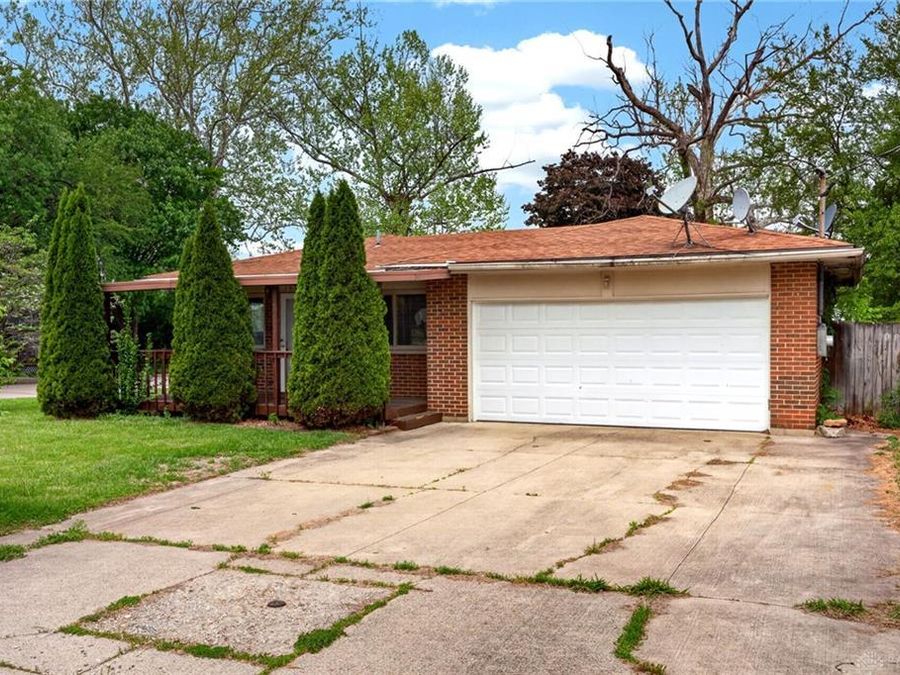 3659 Trail On Road, Moraine, OH 45439 Photo 1