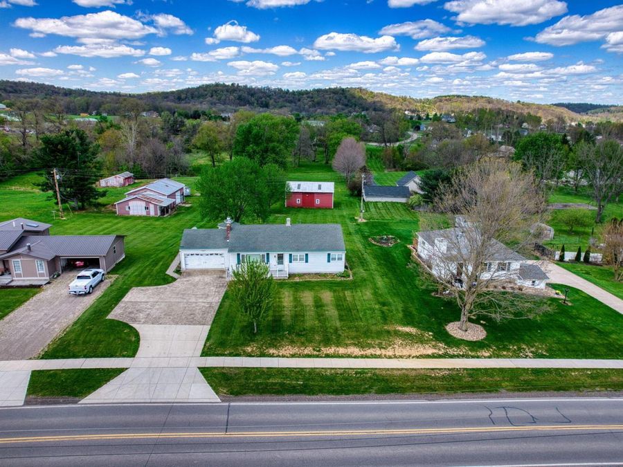 1603 W High Street NE, Newark, OH 43055 Photo 1
