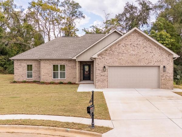 509 Zoey Grace Drive, Rogersville, AL 35652
