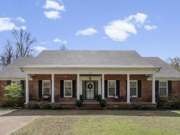 105 Rose Circle , Helena, AR 72342