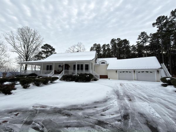 787 Eagle Mountain Boulevard, Batesville, AR 72501