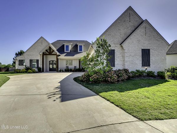 1208 Jade Cove, Flowood, MS 39232