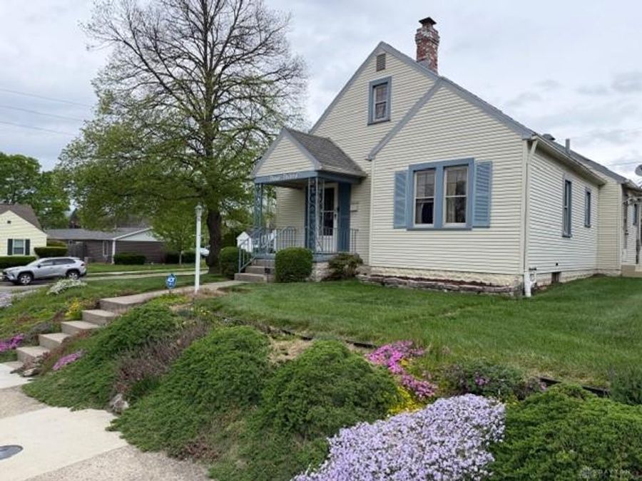 330 W 1st Street, Springfield Township, OH 45504 Photo 1
