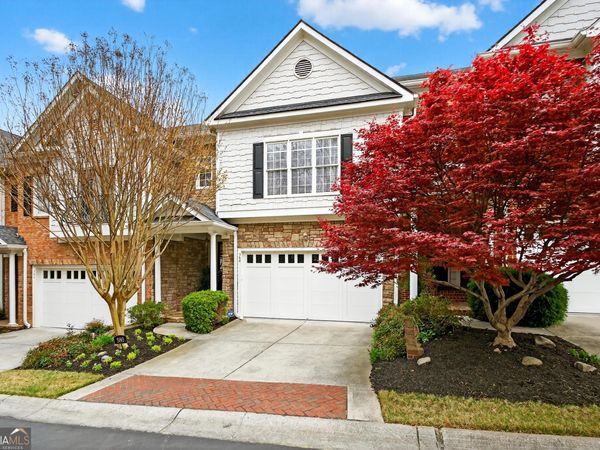 5492 Glenridge Drive, Unit 580, Sandy Springs, GA 30342