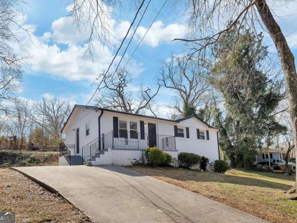 664 Rail Splitter Drive NE, Kennesaw, GA 30144